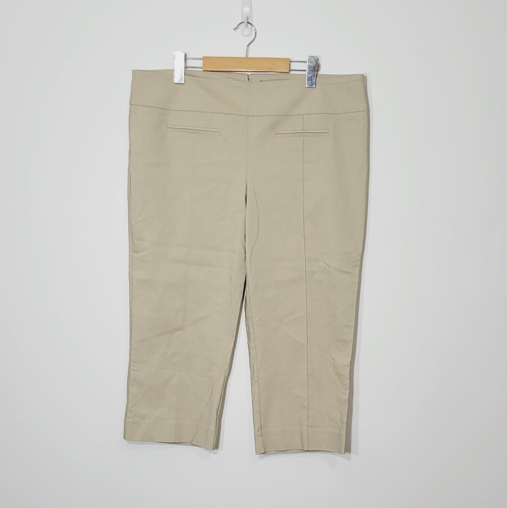 Le Chateau Women's Tan Cropped 3/4 Stretch Y2K Plus Size 15/16 Pants